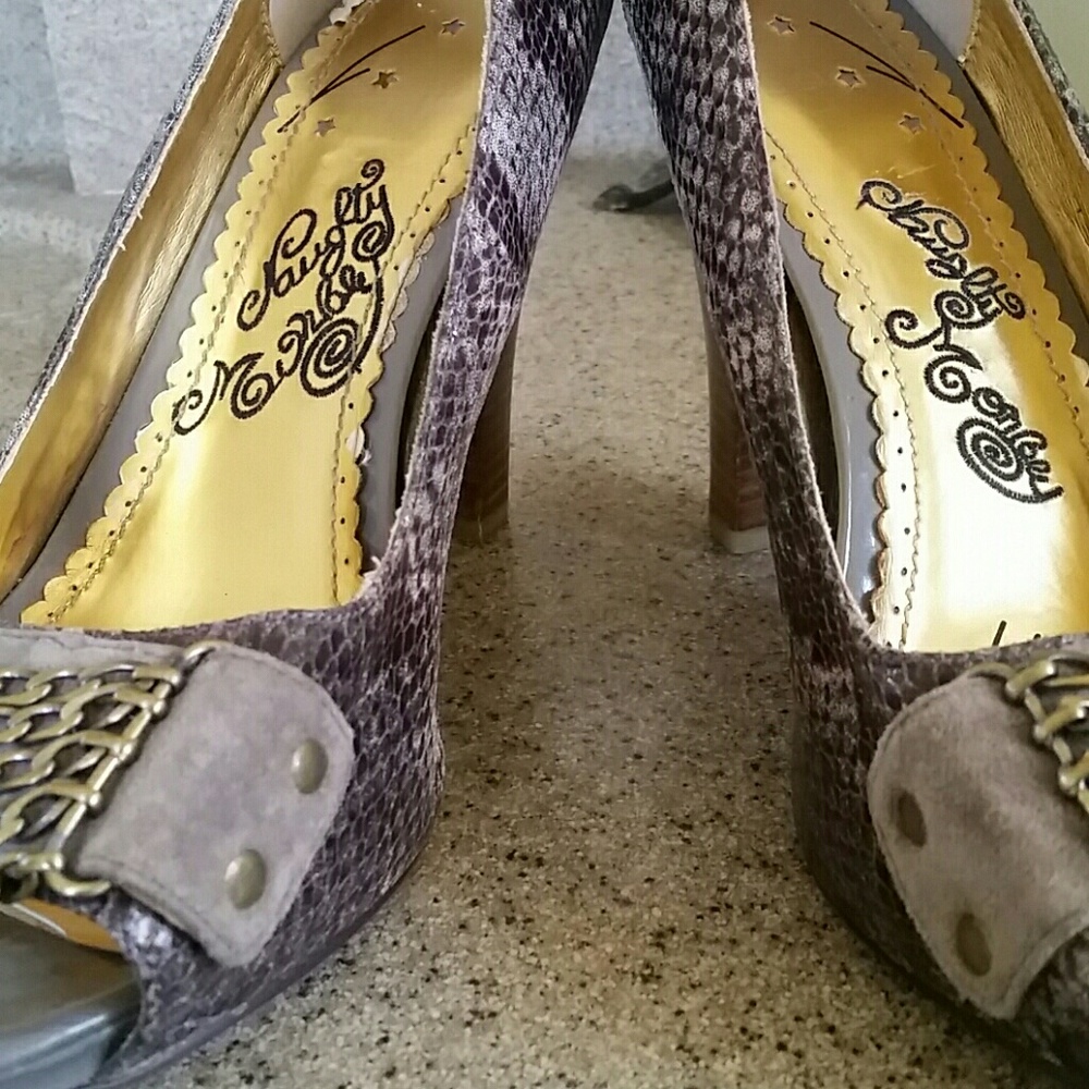 💎💎💎NAUGHTY MONKEY Faux Snakeskin Peep Heels Sz. 91/2 - Picture 2 of 10